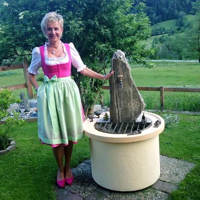 Festtagsdirndl in Salzburg