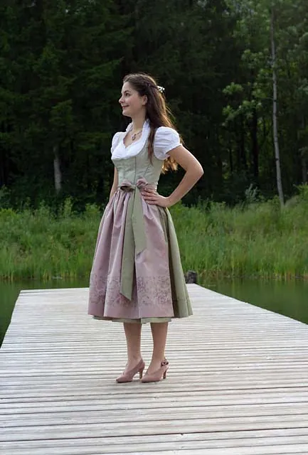 Festtagsdirndl in Salzburg