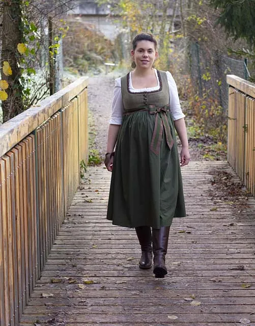 Umstandsdirndl in Salzburg