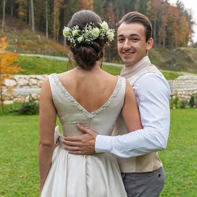 Hochzeitsdirndl und Brautmode in Salzburg